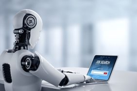 1713159450_is_bulmada_yapay_zeka_sirlari_1