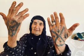 1713523533_Guneydogulu_Geleneksel_Dovme_Yasli_Kadinlar.2