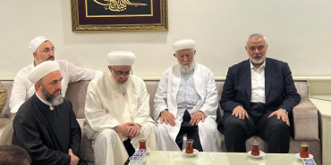 hamas_lideri_heniyyeden_ismailaga_cemaatine_taziye_ziyareti_1714093987_3684.jpg