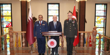 milli_savunma_bakani_guler_katar_genelkurmay_baskani_korgeneral_al_nabeti_kabul_etti_1715265727_8505.jpg