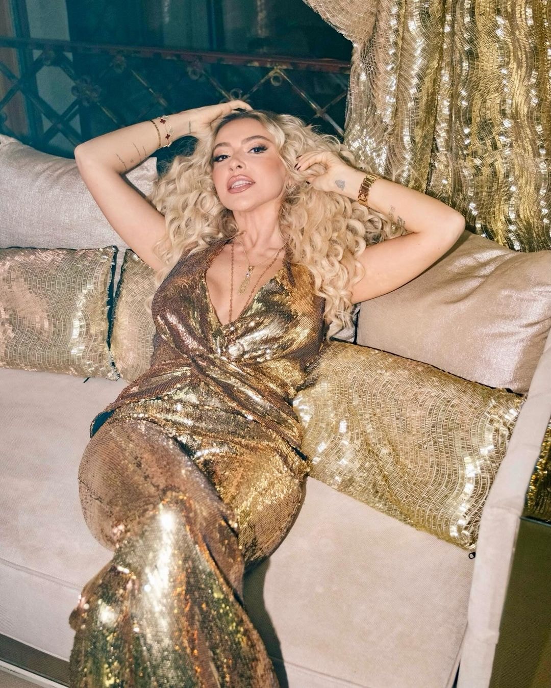 Hadise Doğum Günü 6