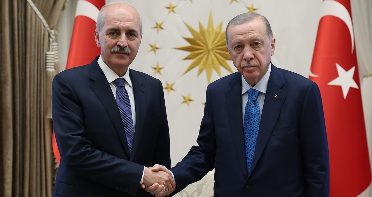 kurtulmusjpg-Wnx6hJubjEOAk_zRTo_iNw.jpg