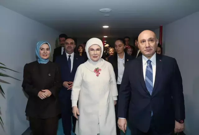 Emine Erdoğan: '2028'de Kadın İstihdam Oranını %36.2'ye Yükseltmeyi Hedefliyoruz'