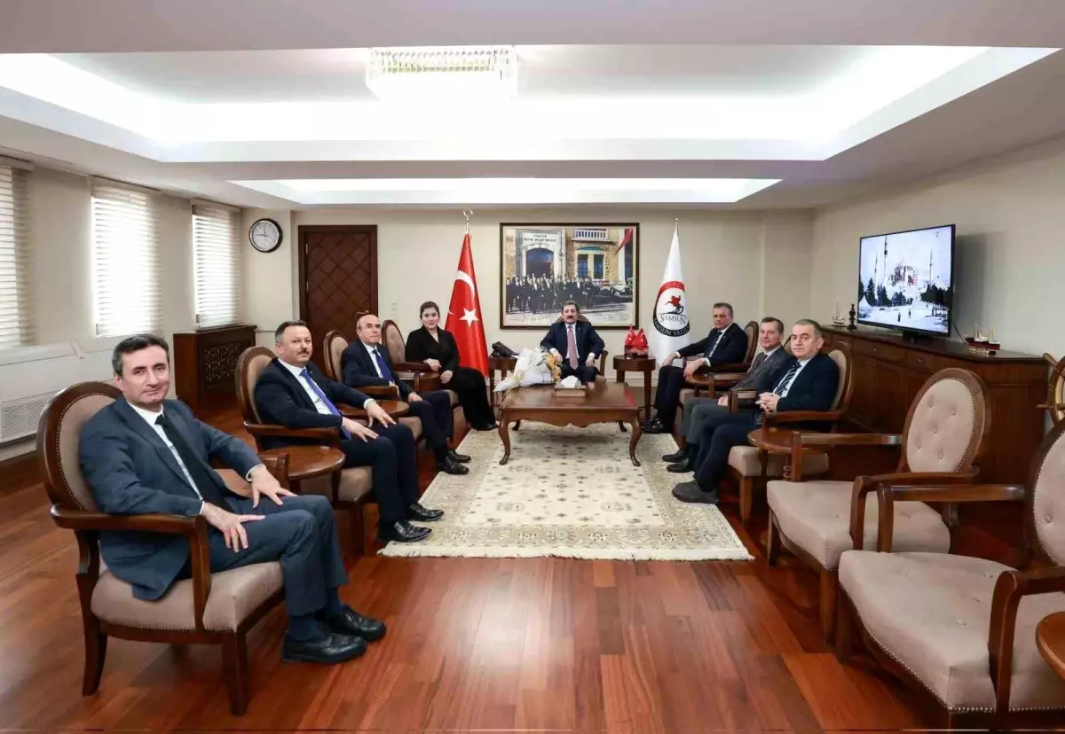 tuketici-hakem-heyetlerine-13-bin-399-basvuru-18463271_amp.jpg