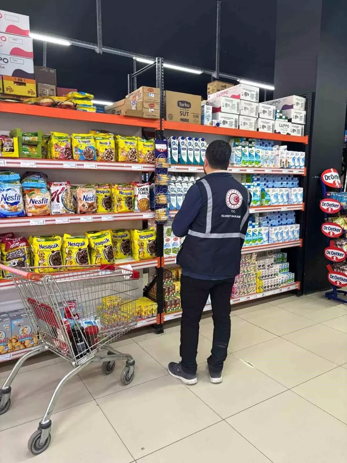 yozgat-ta-ticaret-il-mudurlugu-ekipleri-fahis-18470495_amp.jpg