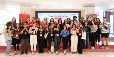 akbank-genclik-akademisi-dorduncu-yilini-tama-18640533_amp.jpg