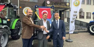 devlet-destekli-traktorler-ciftcilere-torenle-18601459_amp.jpg