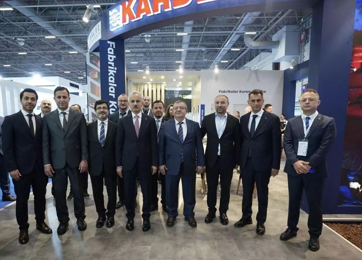 kardemir-11-eurasia-rail-fuari-na-katildi-18770757_amp.jpg