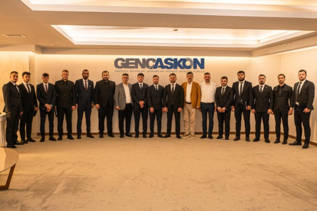 Genç ASKON Rize Şubesi'nin yeni yönetimi göreve başladı