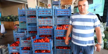 salca-donemi-baslamayinca-domatesin-fiyati-3-18845688_amp.jpg