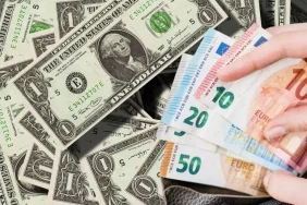 doviz-piyasasinda-hareketlilik-dolar-ve-euro-da-18904688_9770_amp.jpg