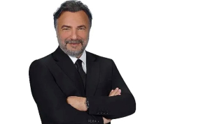 usta-oyuncu-oktay-kaynarca-sinpas-yapi-tasarruf-sandiginin