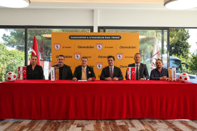 OTOMOBİLEN İLE SAMSUNSPOR TÖREN GÖRSEL-2