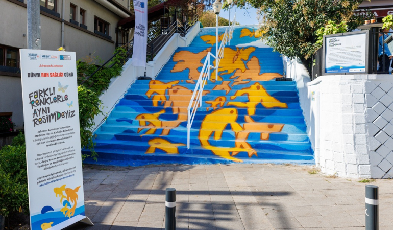 1761044773_Johnson_011