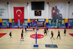 ATATÜRK KUPASI VOLEYBOL TURNUVASI BAŞLADI (6)