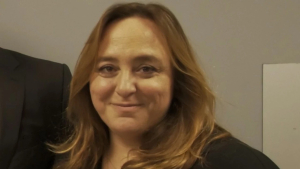 Ayşe barım.