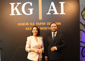 Özlem Kurt-Emrullah Saruhan