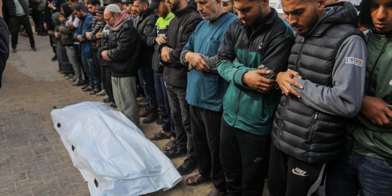 Gazze’de Ölü Sayısı 71 Bini Aştı!