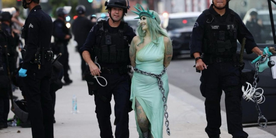 Trump’a Tepki: ‘Krallara Hayır’ Protestoları Devam Ediyor