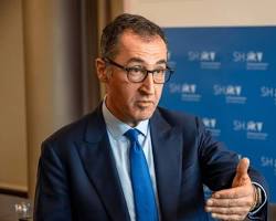 Almanya’da Bir İlk: Türkiye Kökenli Başbakan Dönemi Başlıyor