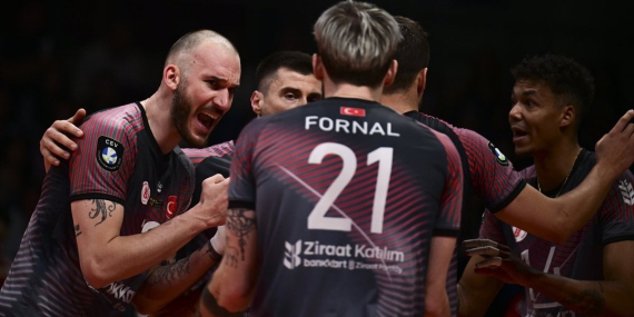 Ziraat Bankkart, Finale Yükseldi! 3-0’la Galip!