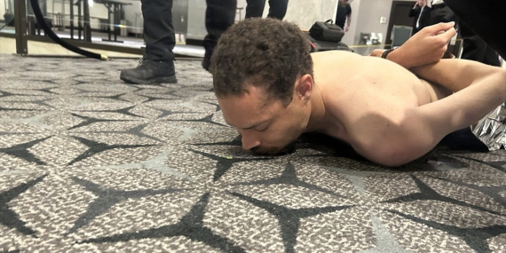 Trump’ın Yemeğine Saldırı: Öğretmen Şüpheli!