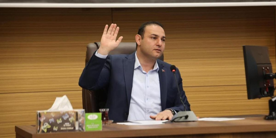 CHP’li Başkan Hakan Bilecen, AK Parti’ye Geçiyor!